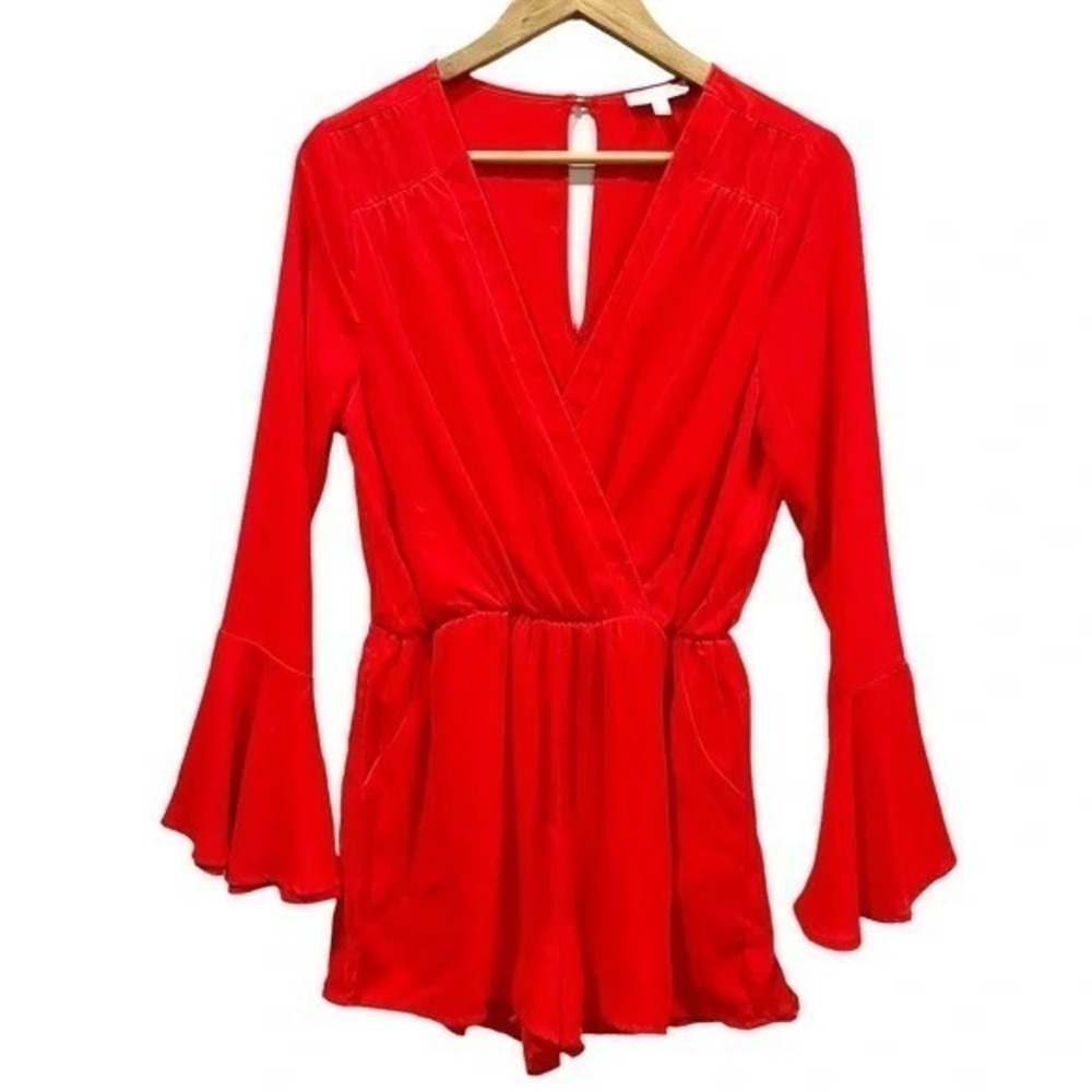 GB Dillards Red Wrap Romper L Bell Sleeve Flare V Neck Boho